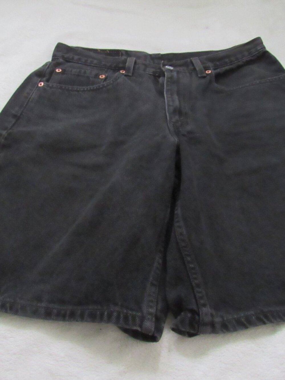 Levi's Black 550 Shorts  Size 33  USED